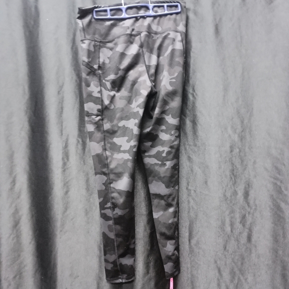 Ideology Black and Gray Leggings Versatile Activewear - Picture 14 of 16